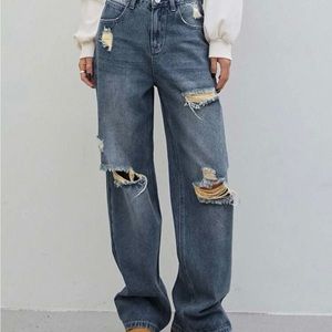 DAZY Cut Out Ripped Frayed Straight Leg Jeans